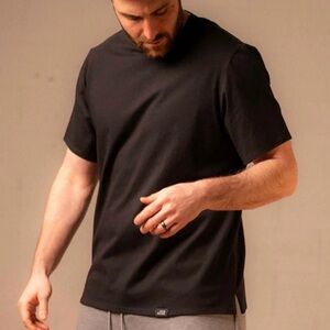 Dak Prescott Owned OneBone Black Split Hem Cotton Tee-
Black- Men’s 0 (XL)